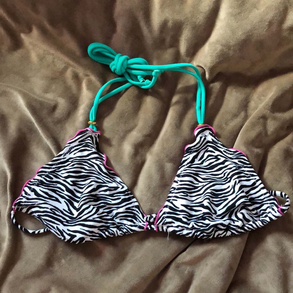 3/$15!!! Zebra print bikini top - vix